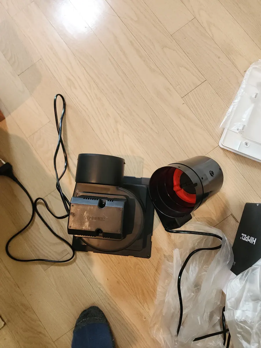 화장실 댐퍼 설치 — 새 환풍기와 댐퍼